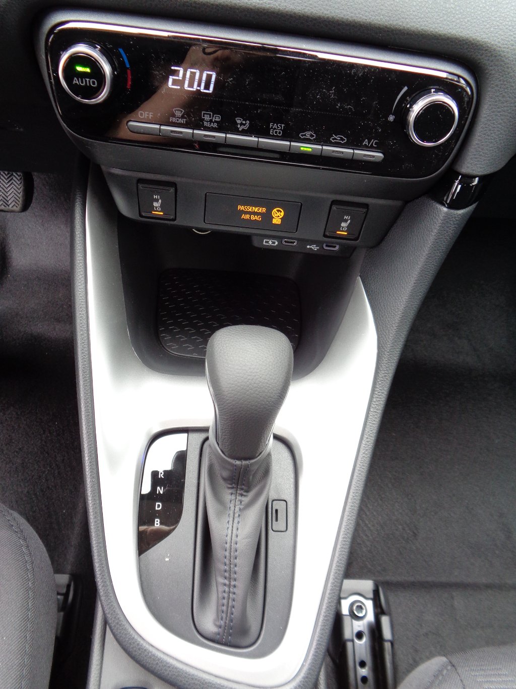 Mazda 2 Hybrid
