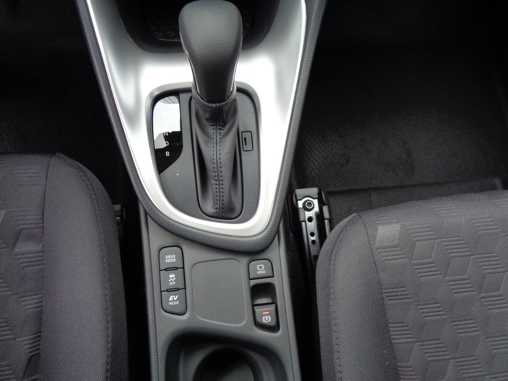 Mazda 2 Hybrid