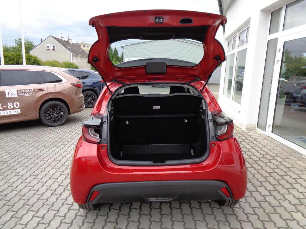 Mazda 2 Hybrid