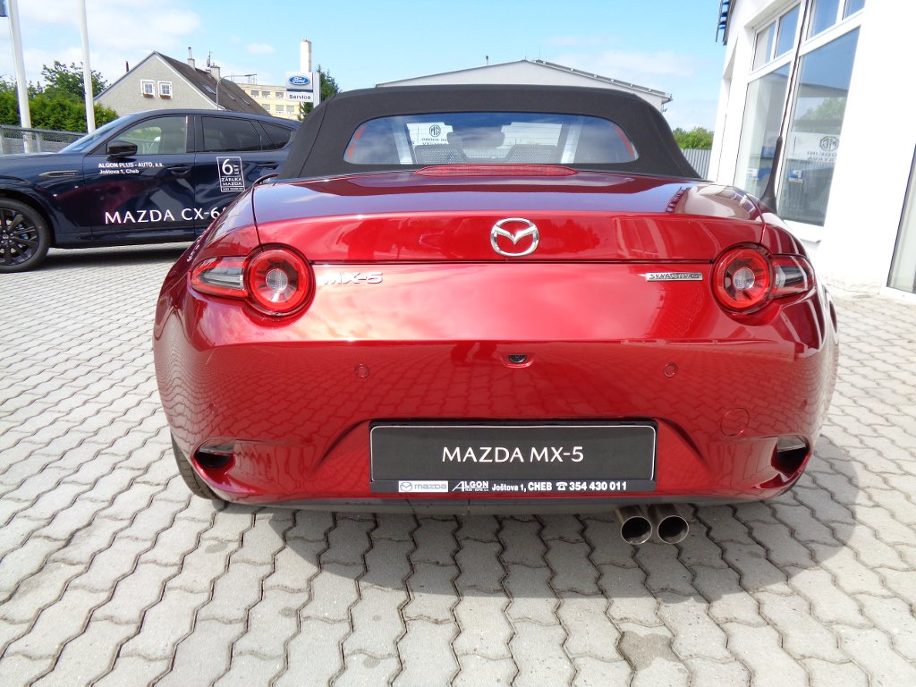 Mazda MX-5