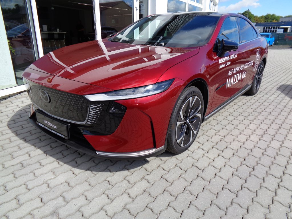 Mazda 6e