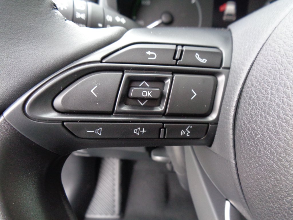 Mazda 2 Hybrid