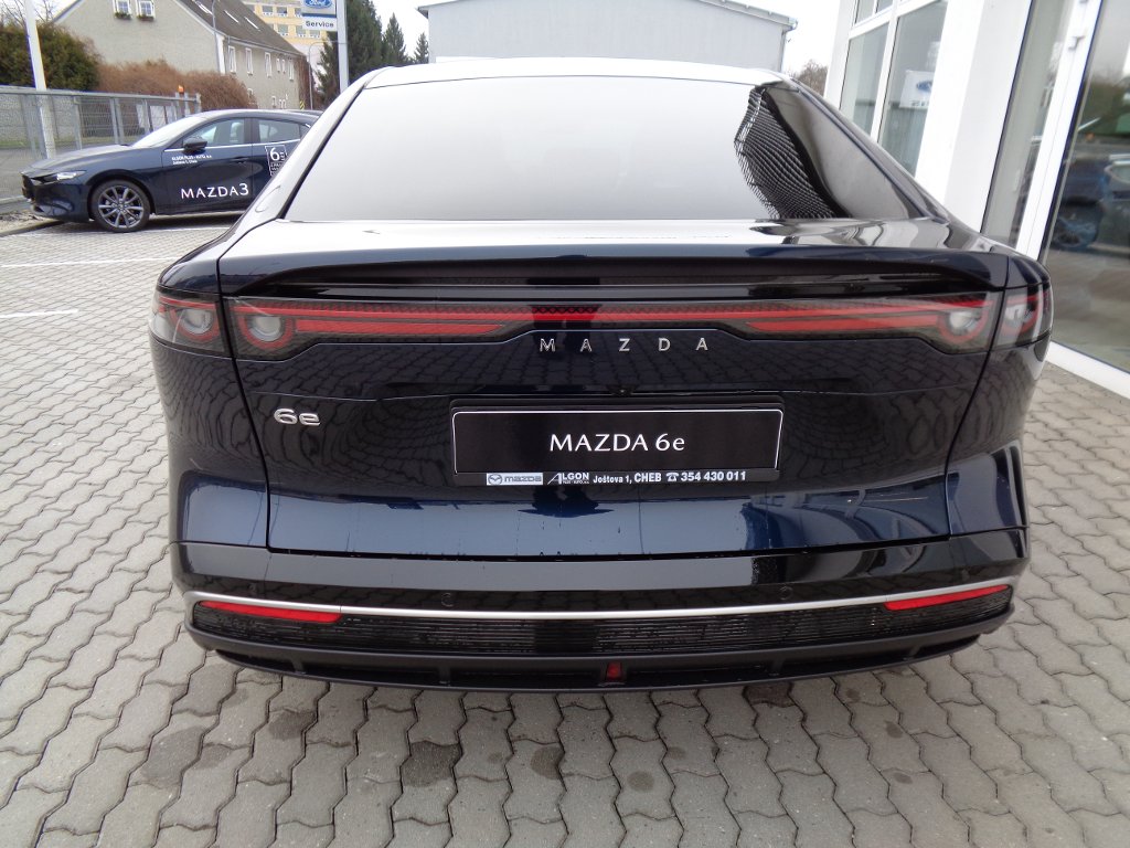 Mazda 6e