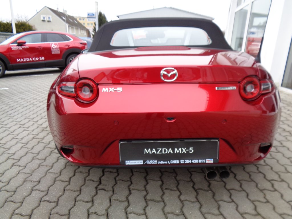 Mazda MX-5