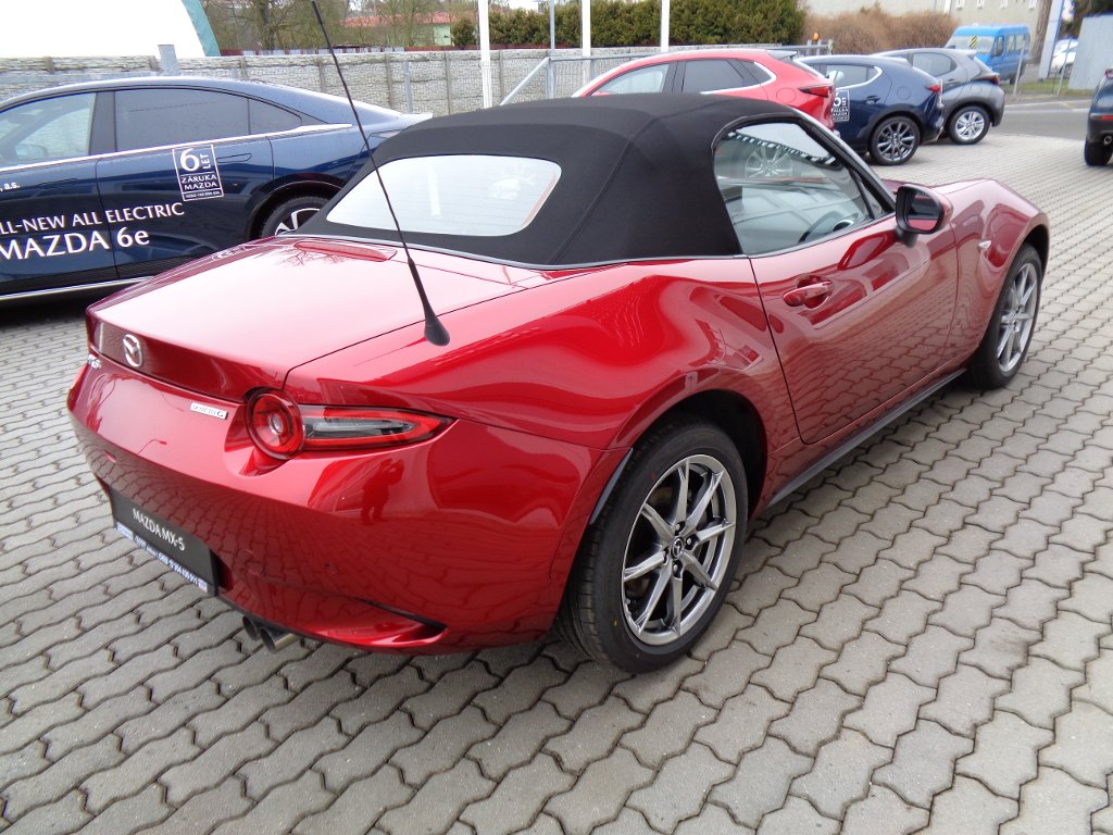 Mazda MX-5