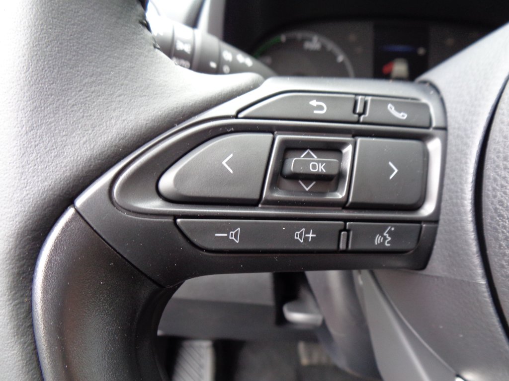 Mazda 2 Hybrid