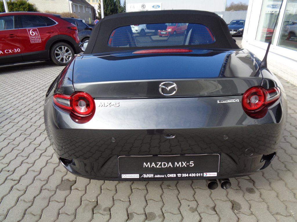 Mazda MX-5