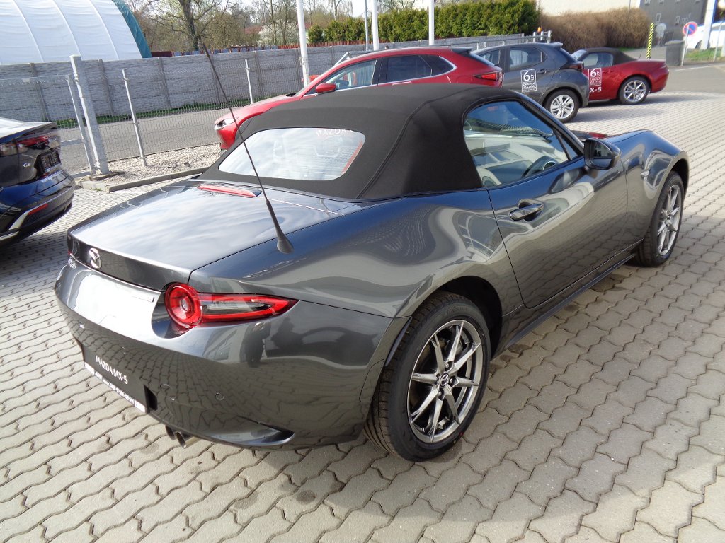 Mazda MX-5