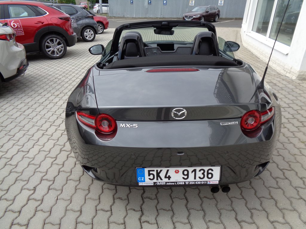 Mazda MX-5
