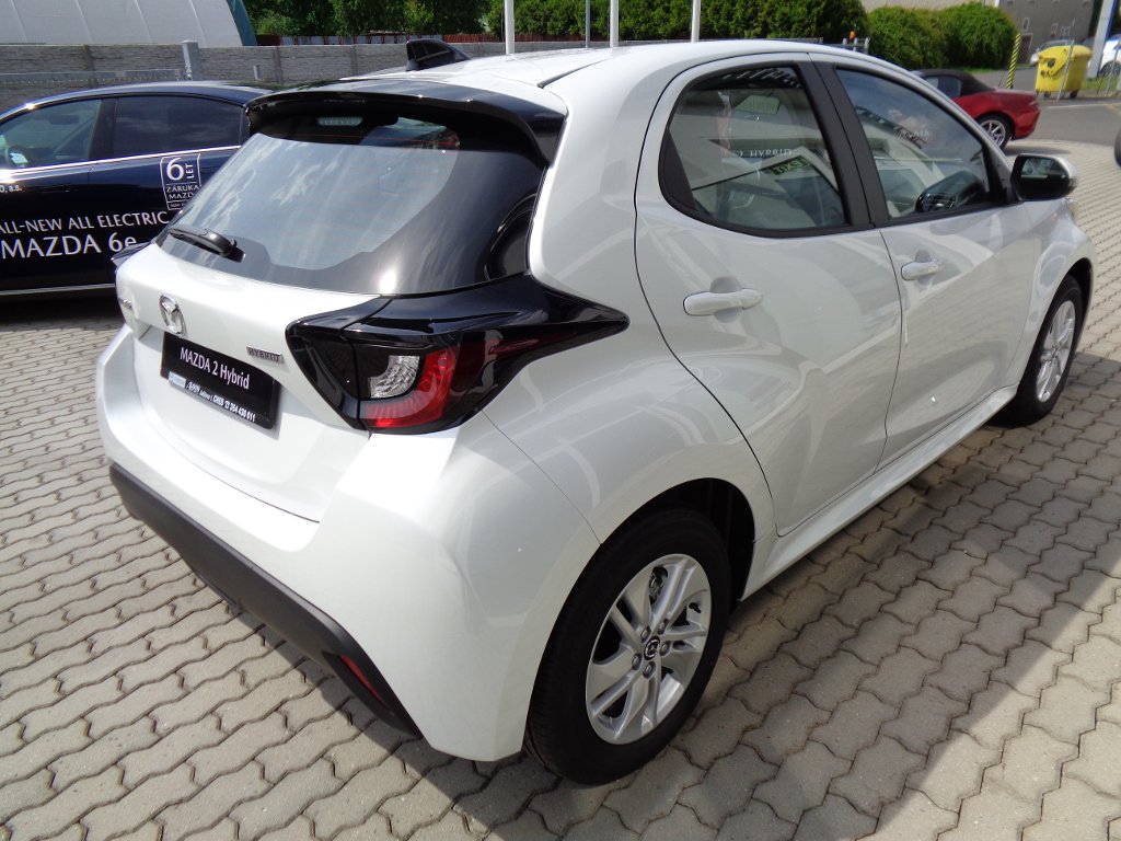 Mazda 2 Hybrid