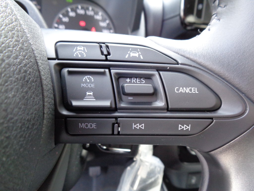 Mazda 2 Hybrid