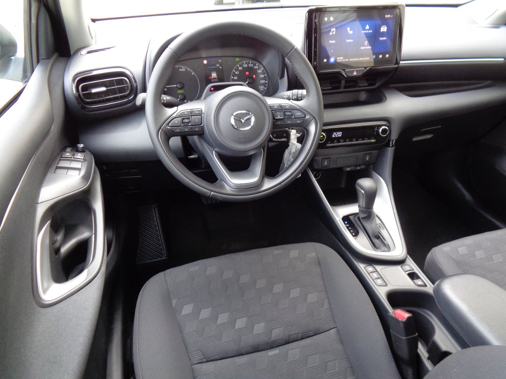 Mazda 2 Hybrid