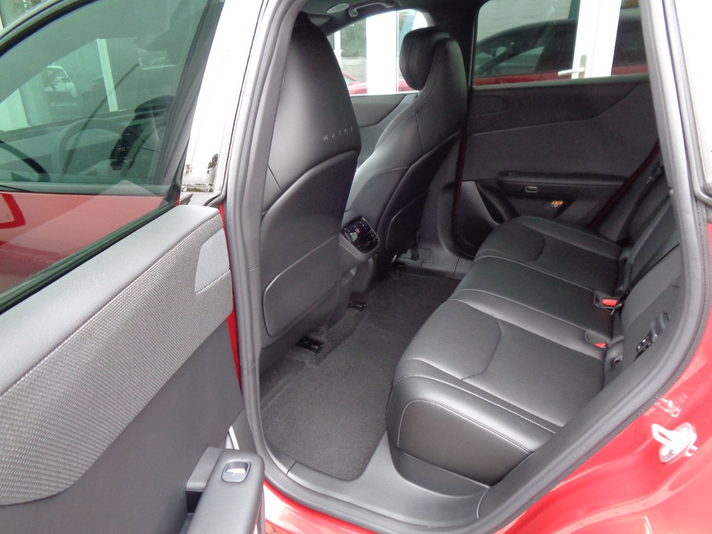 Mazda CX-6e