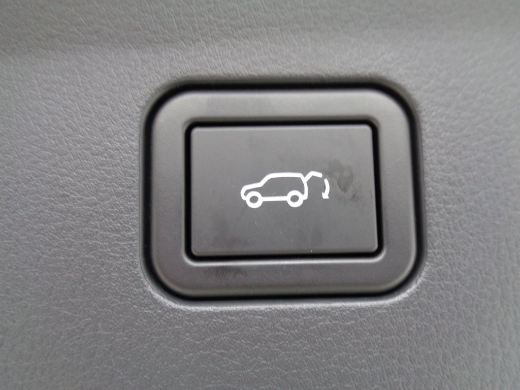Mazda CX-6e