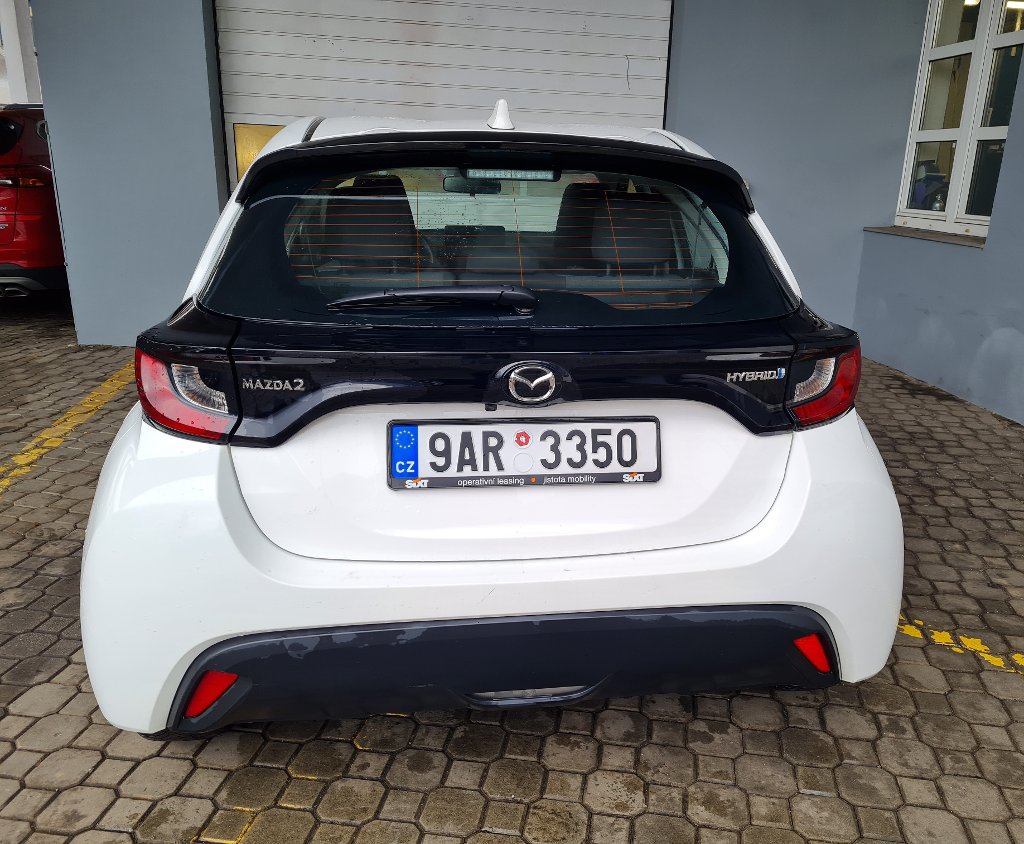 Mazda 2 Hybrid