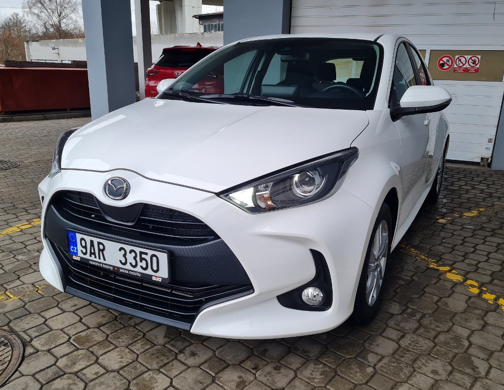 Mazda 2 Hybrid