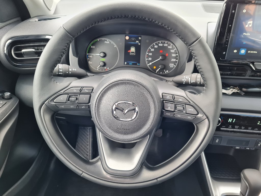 Mazda 2 Hybrid