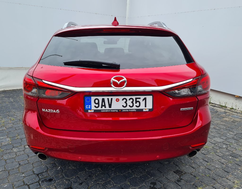 Mazda 6