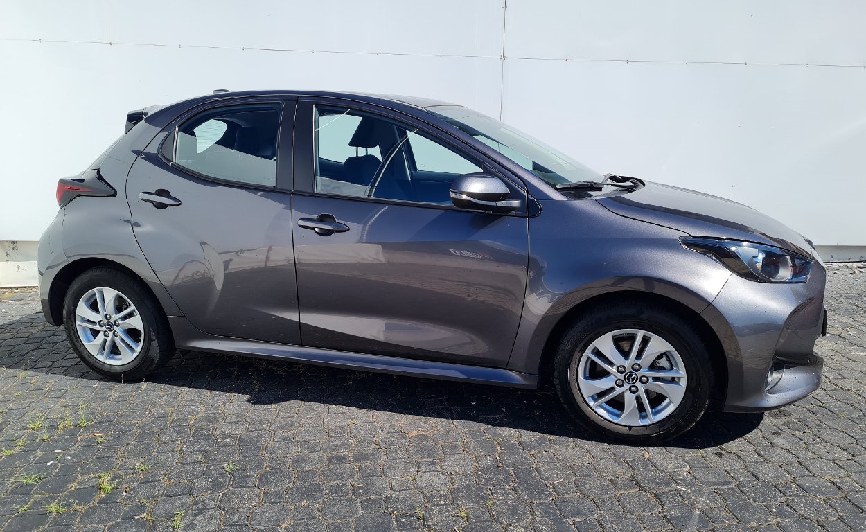 Mazda 2 Hybrid
