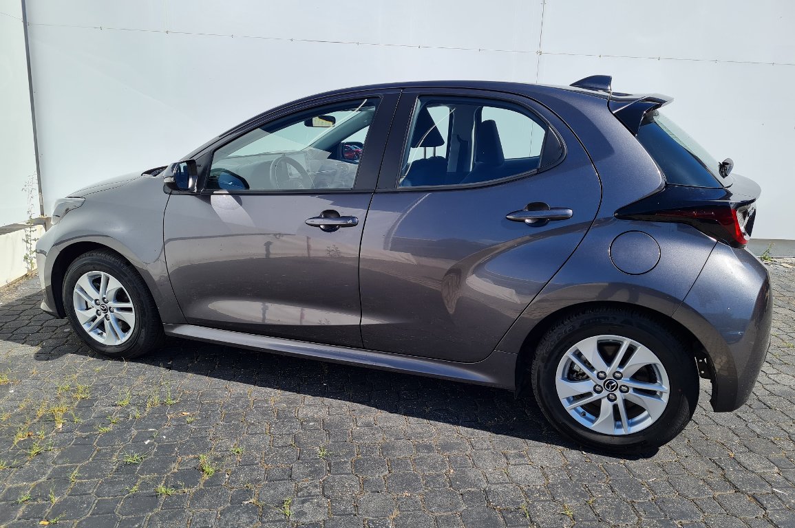 Mazda 2 Hybrid