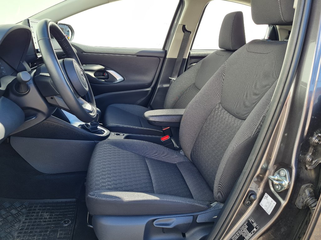 Mazda 2 Hybrid