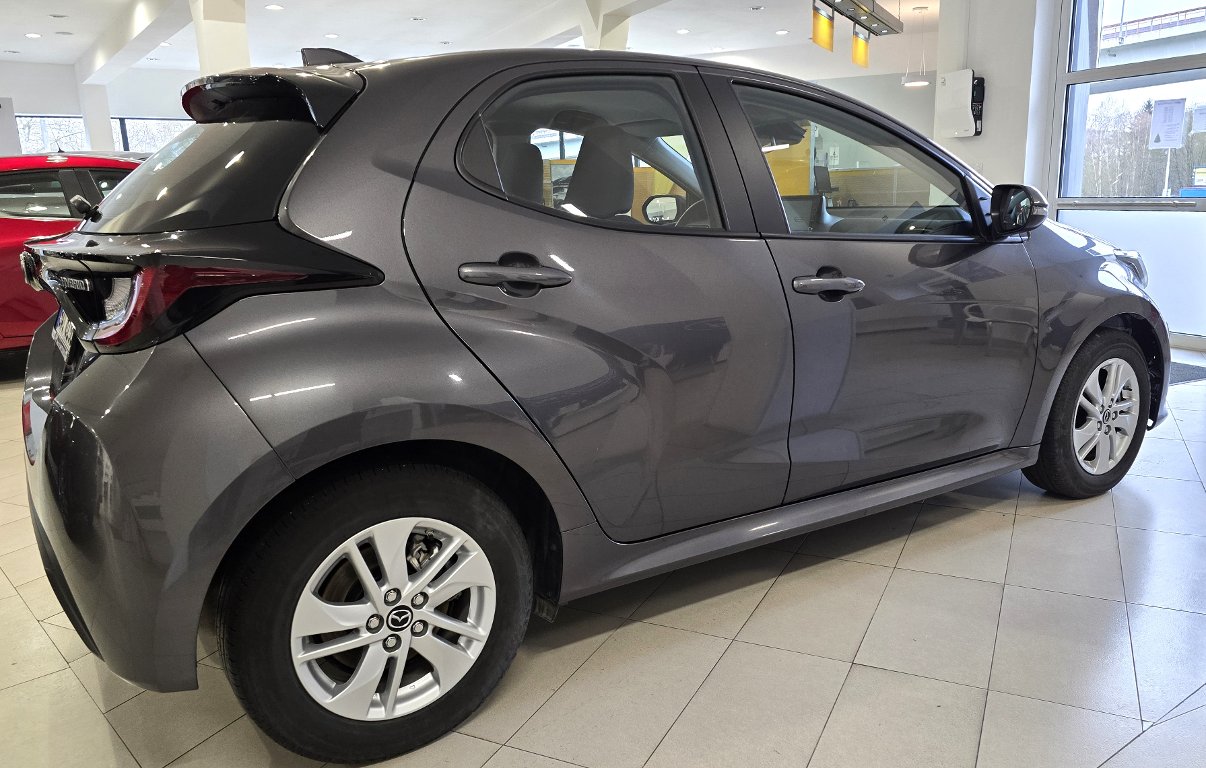 Mazda 2 Hybrid