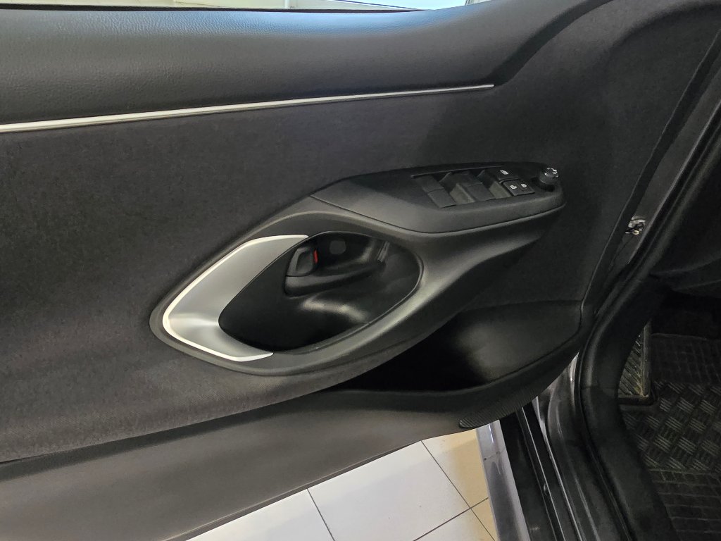 Mazda 2 Hybrid