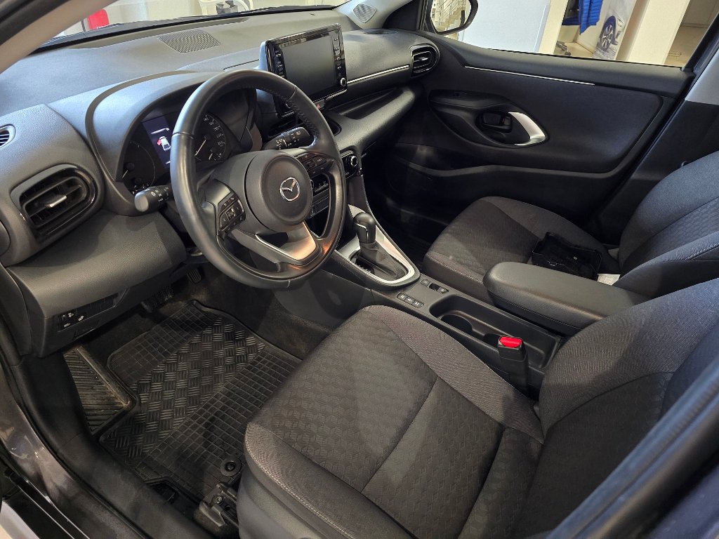 Mazda 2 Hybrid