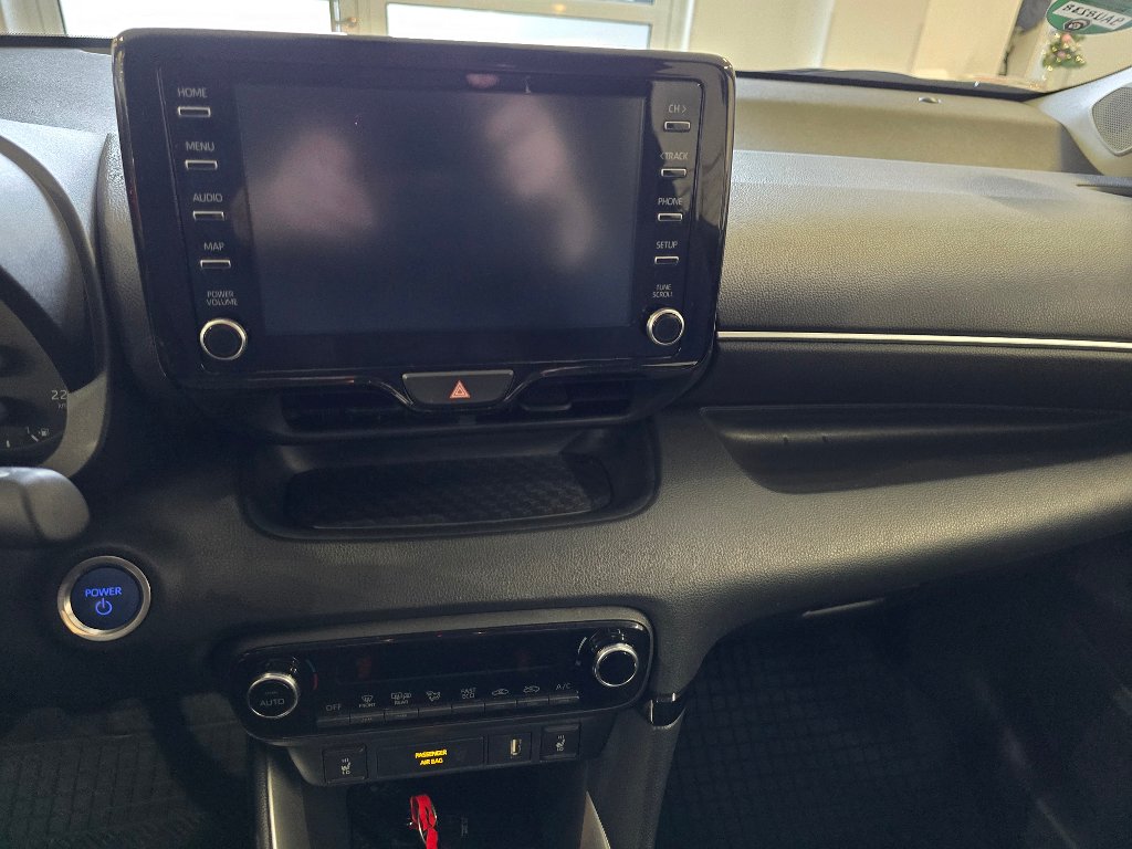 Mazda 2 Hybrid