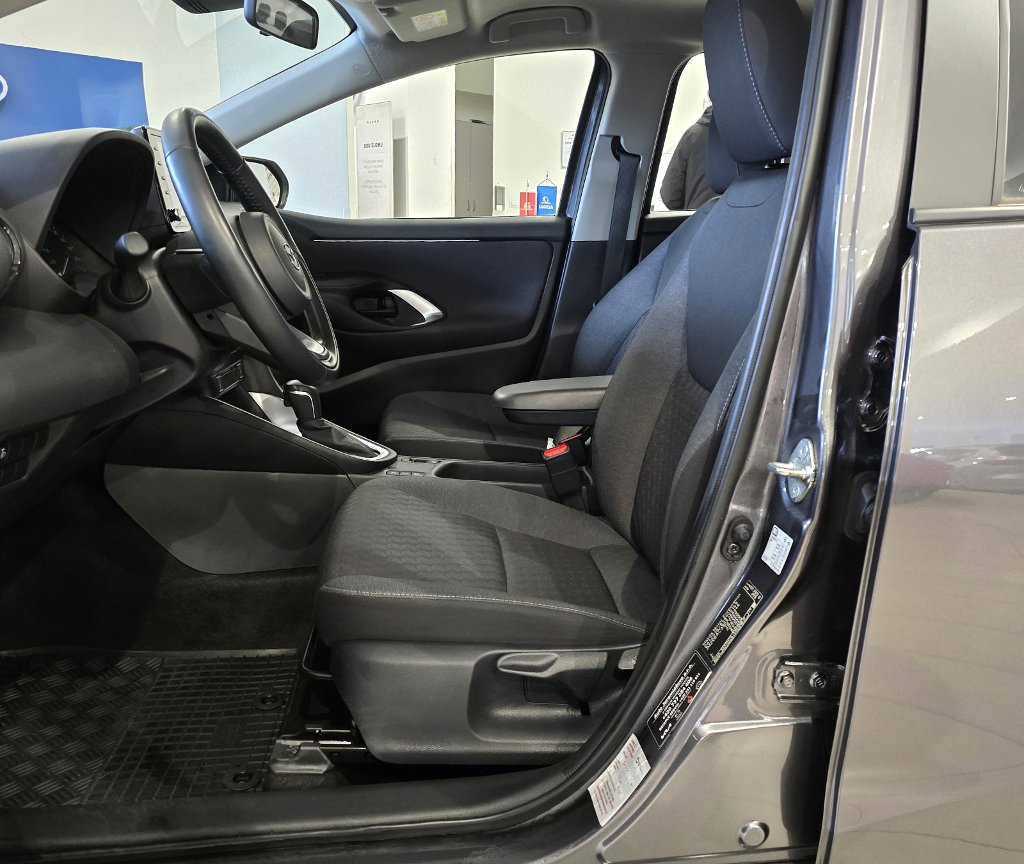 Mazda 2 Hybrid