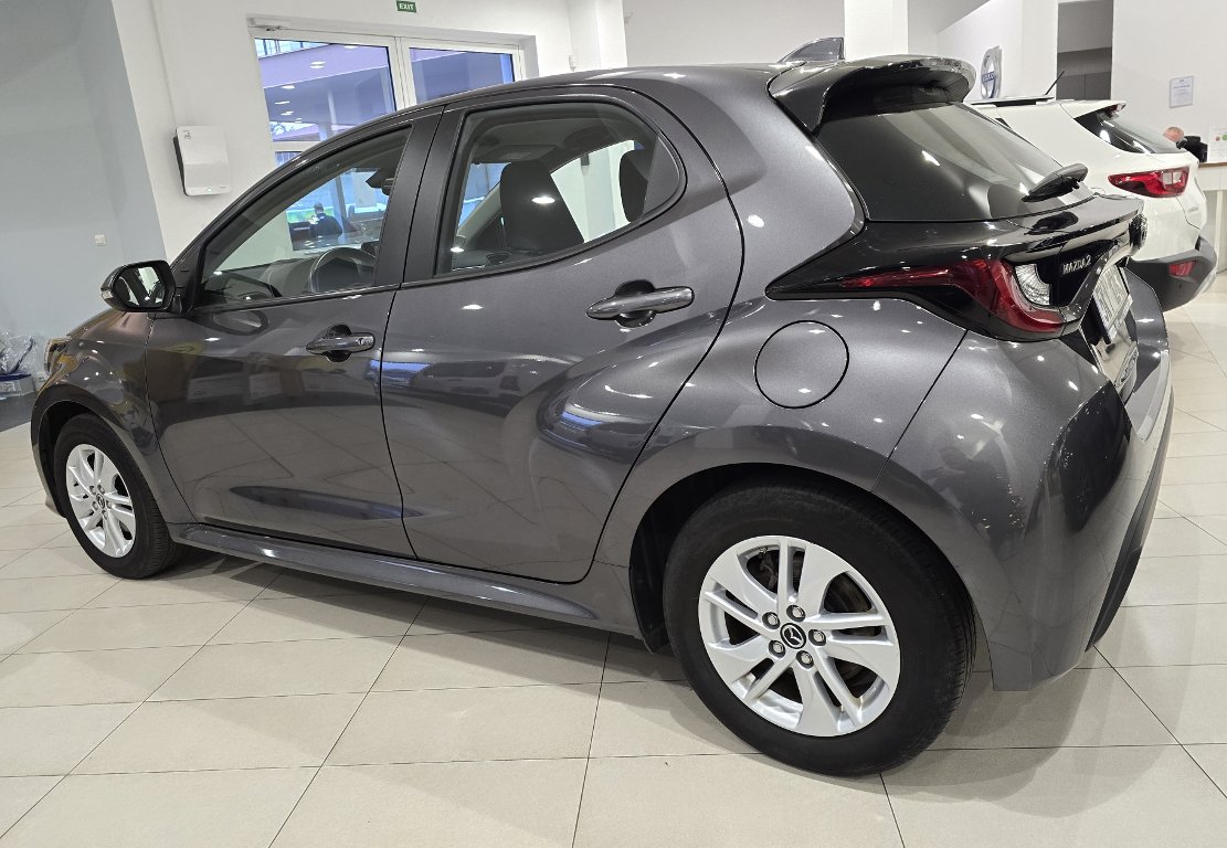 Mazda 2 Hybrid