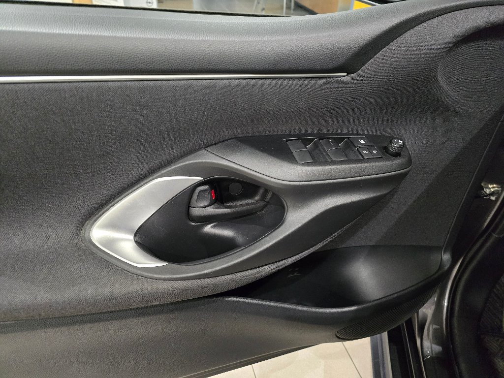 Mazda 2 Hybrid