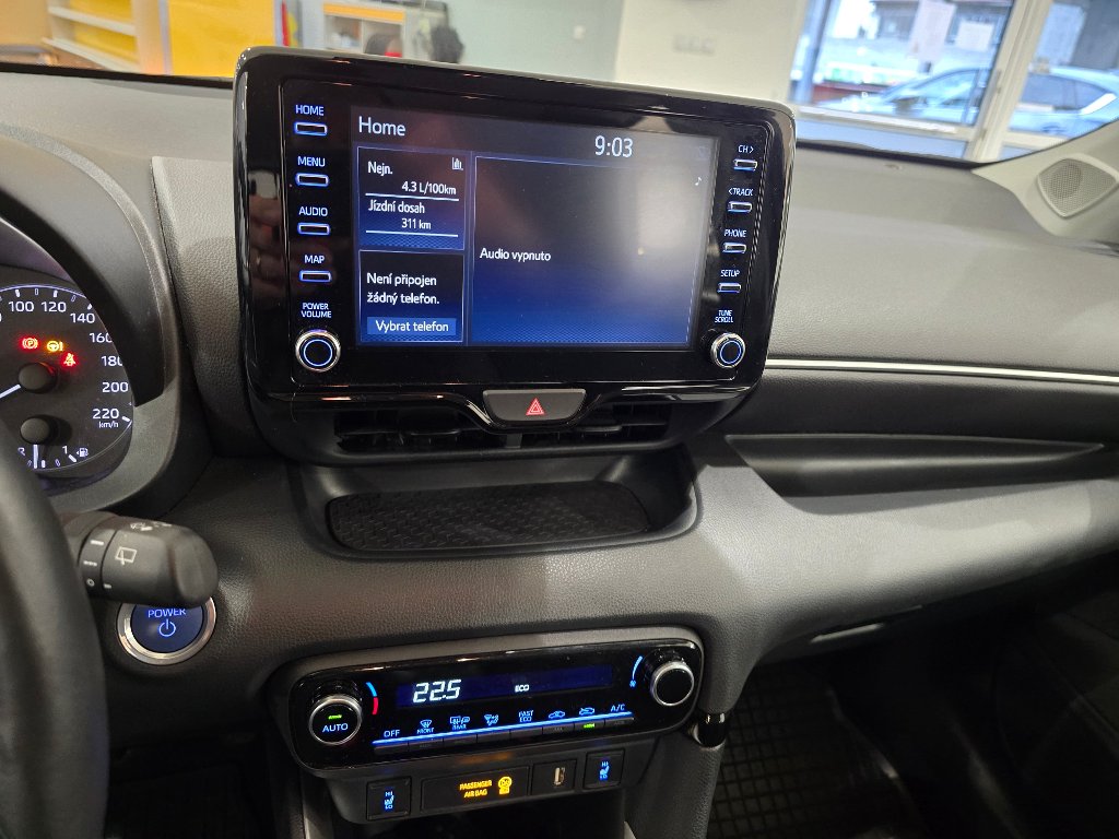 Mazda 2 Hybrid