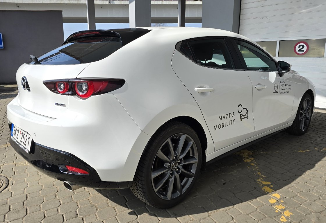 Mazda 3