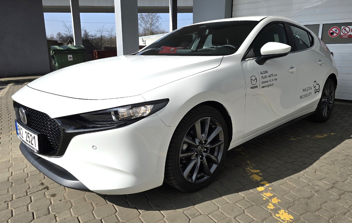 Mazda 3