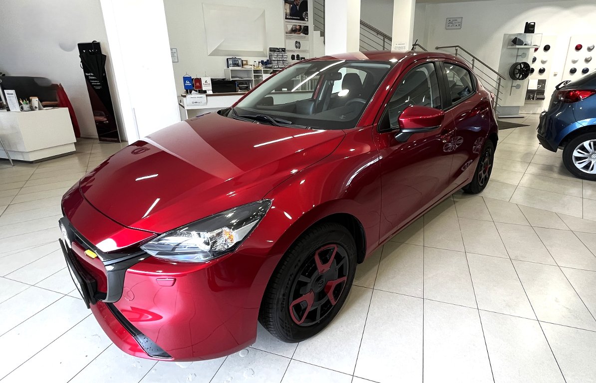 Mazda 2