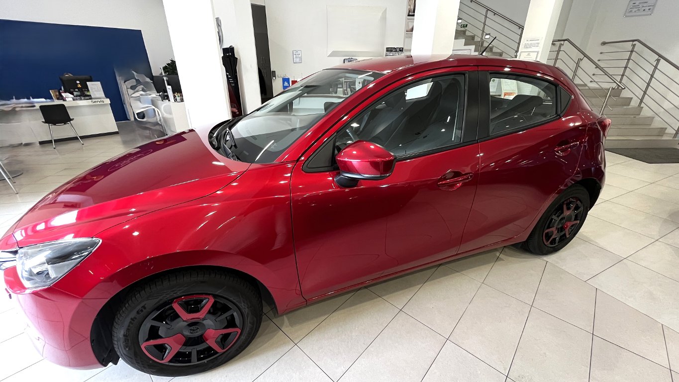 Mazda 2