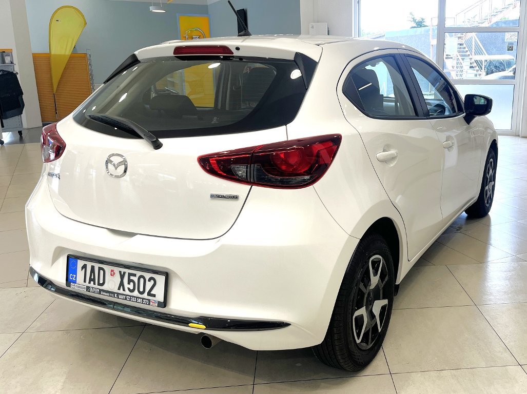 Mazda 2
