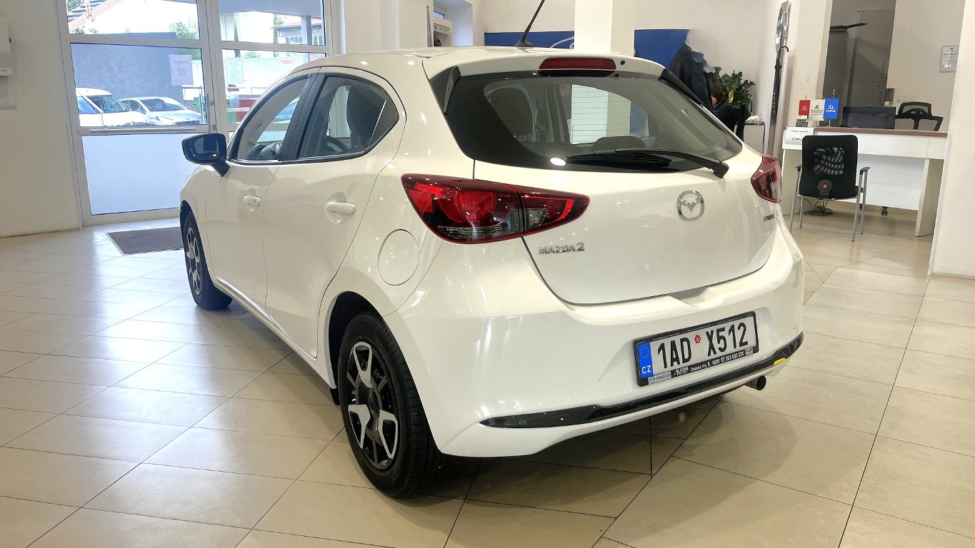 Mazda 2