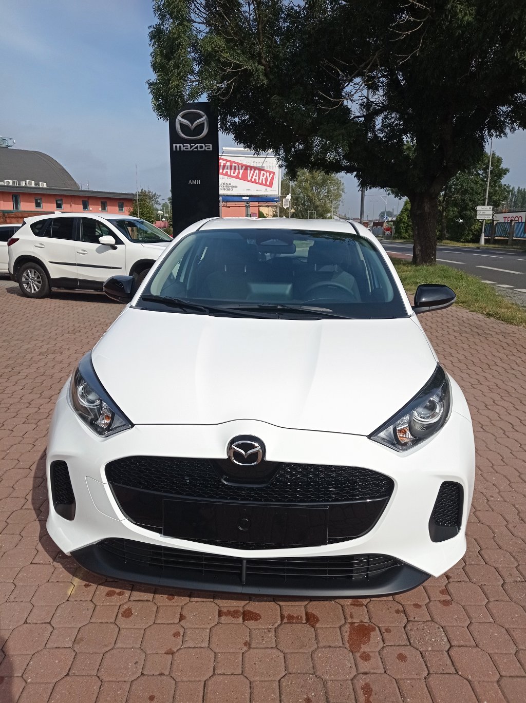 Mazda 2 Hybrid