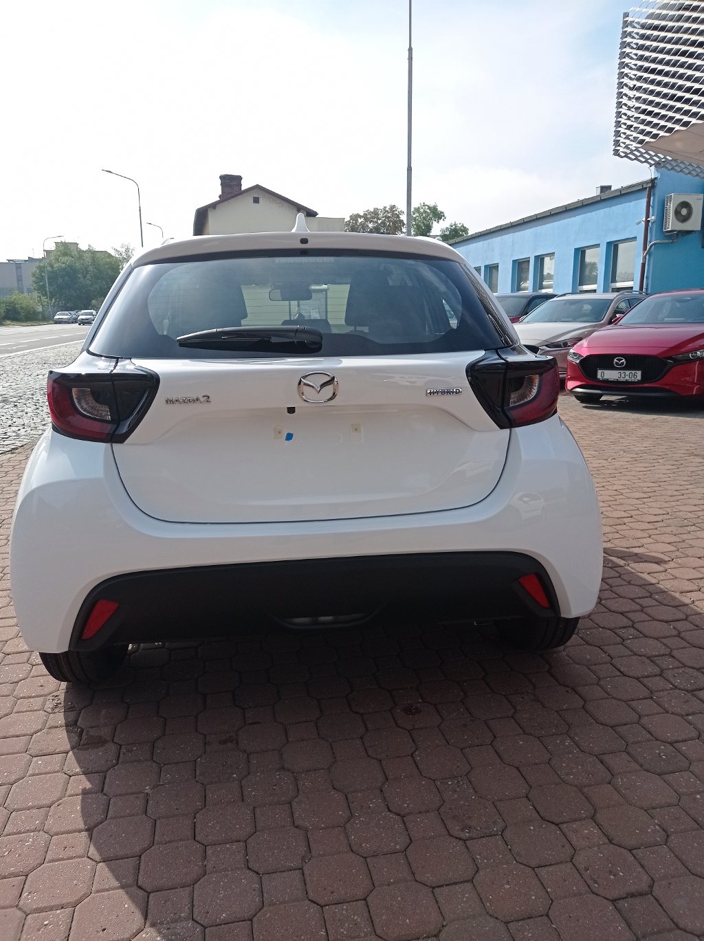 Mazda 2 Hybrid