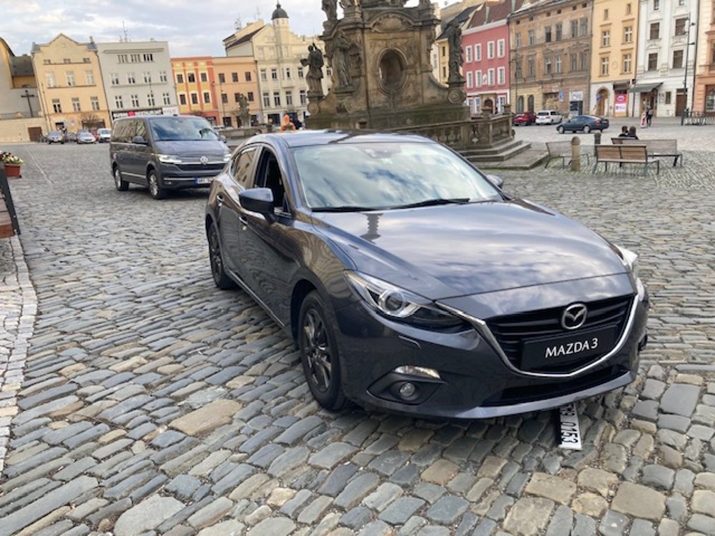 Mazda 3