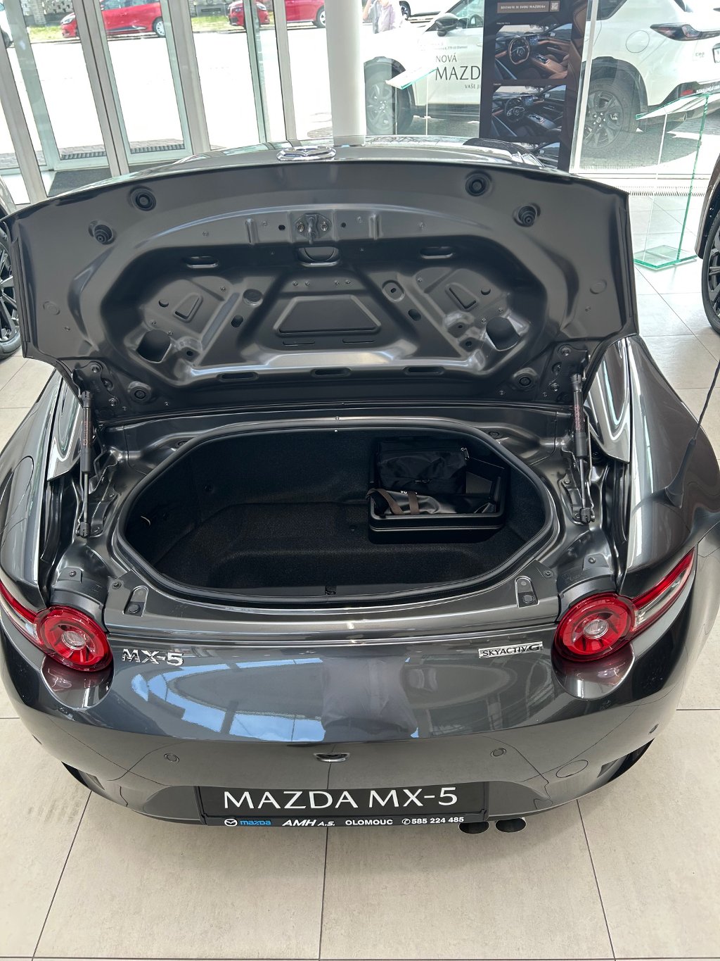 Mazda MX-5