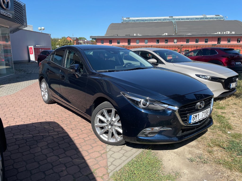 Mazda 3