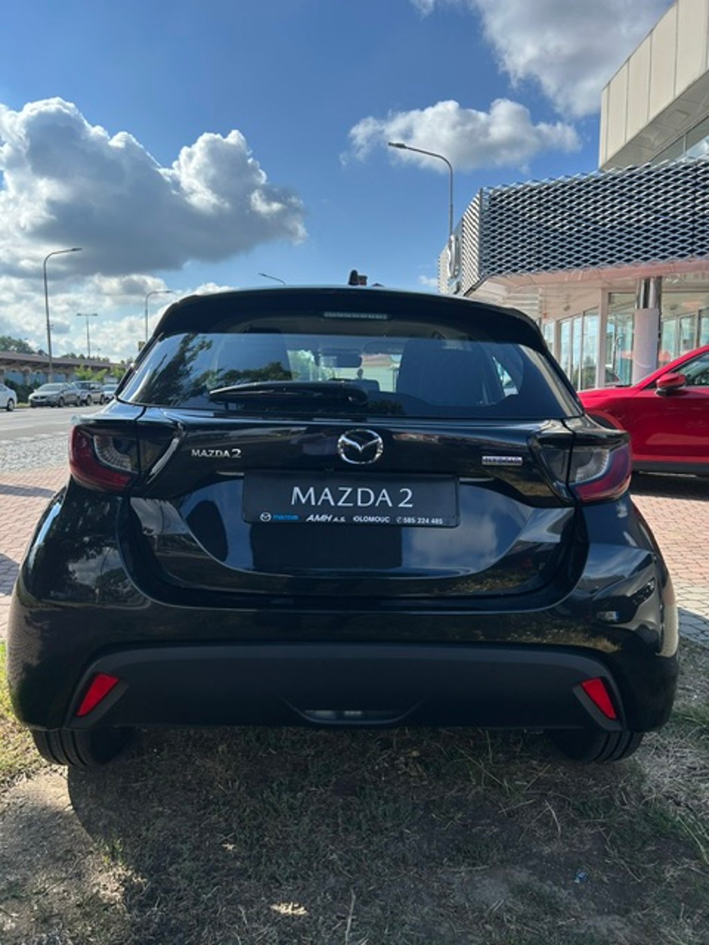 Mazda 2 Hybrid