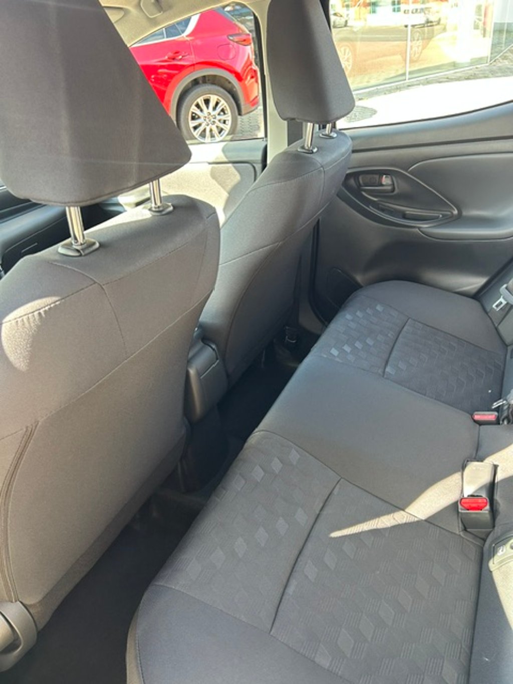 Mazda 2 Hybrid