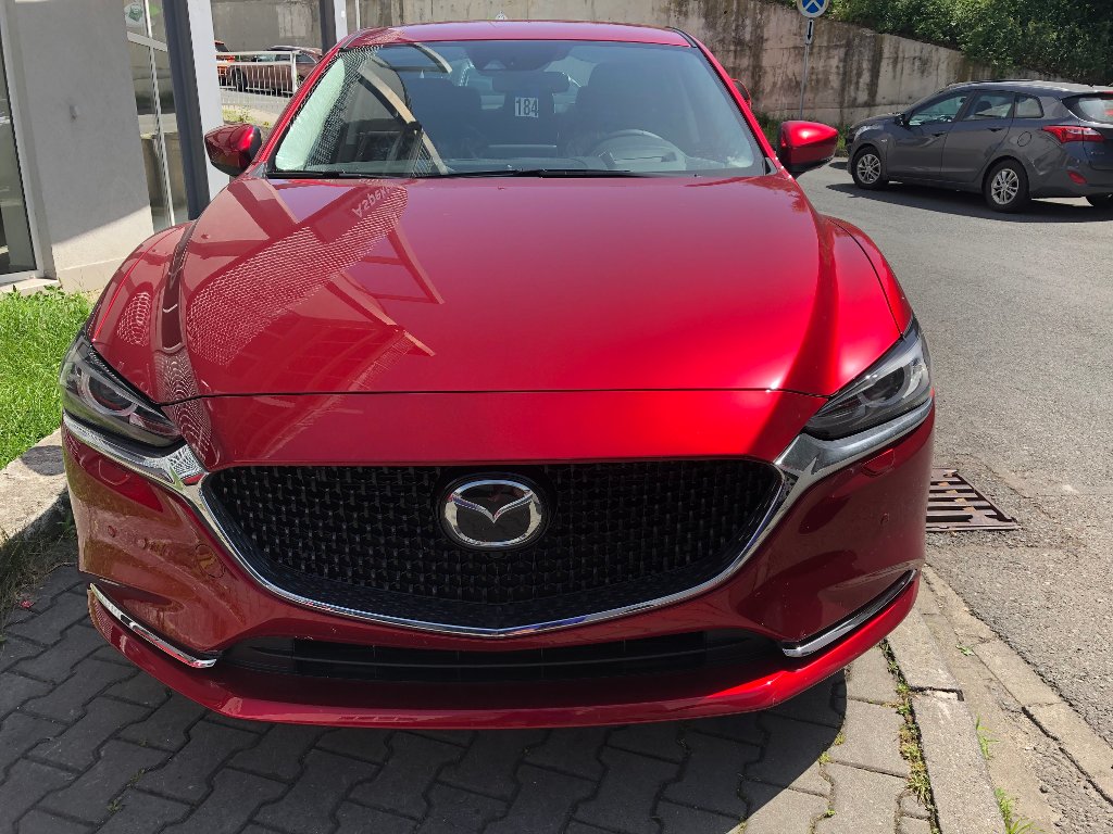 Mazda 6