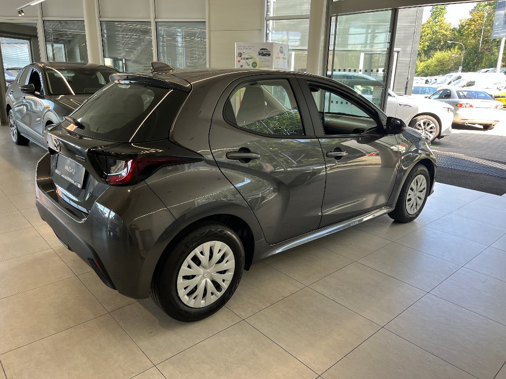 Mazda 2 Hybrid