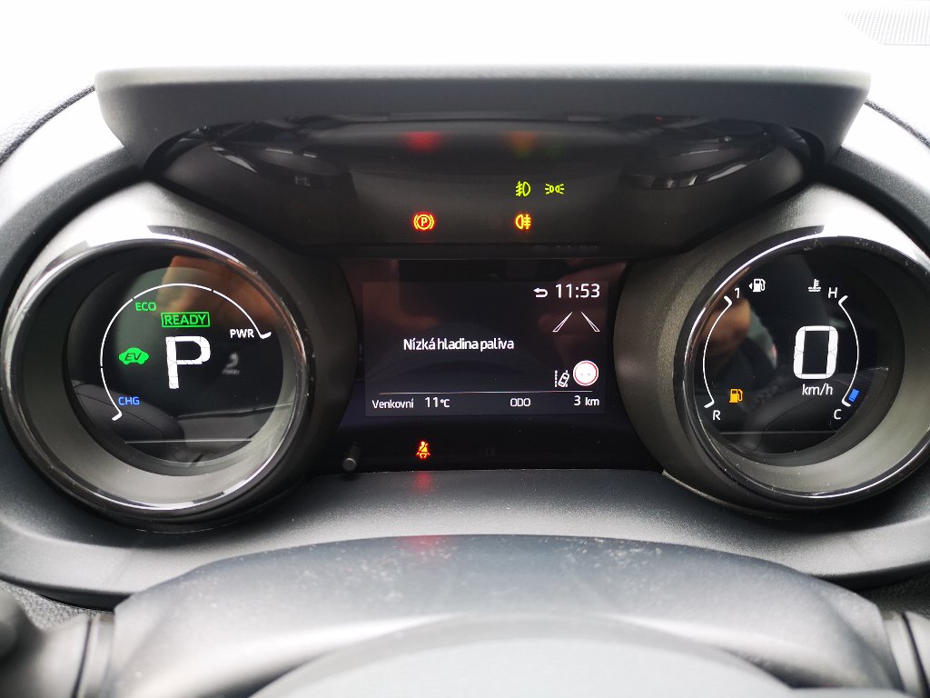 Mazda 2 Hybrid
