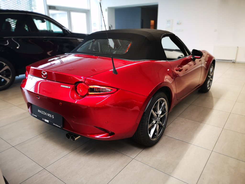 Mazda MX-5